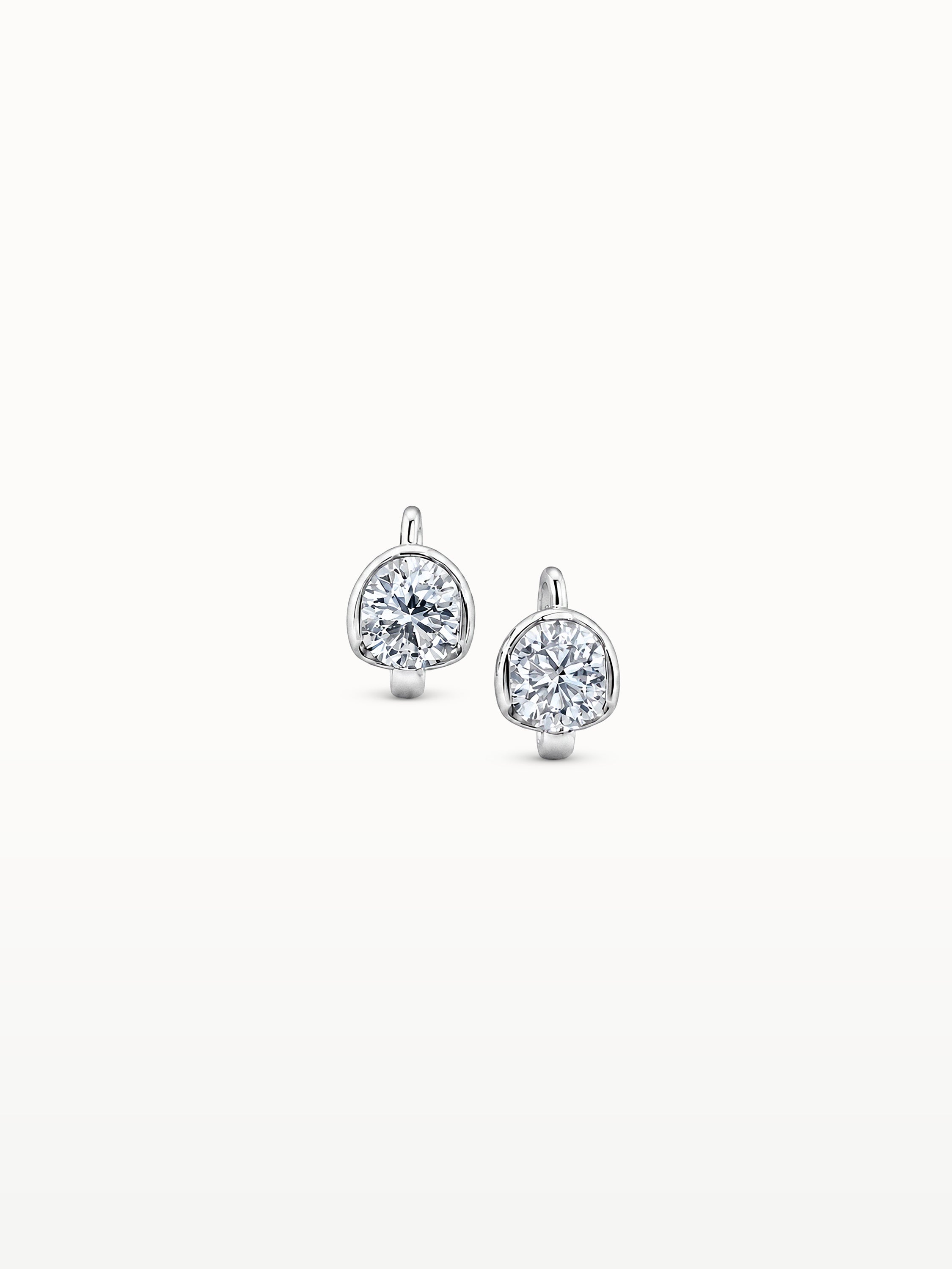 POD DIAMOND HOOPS