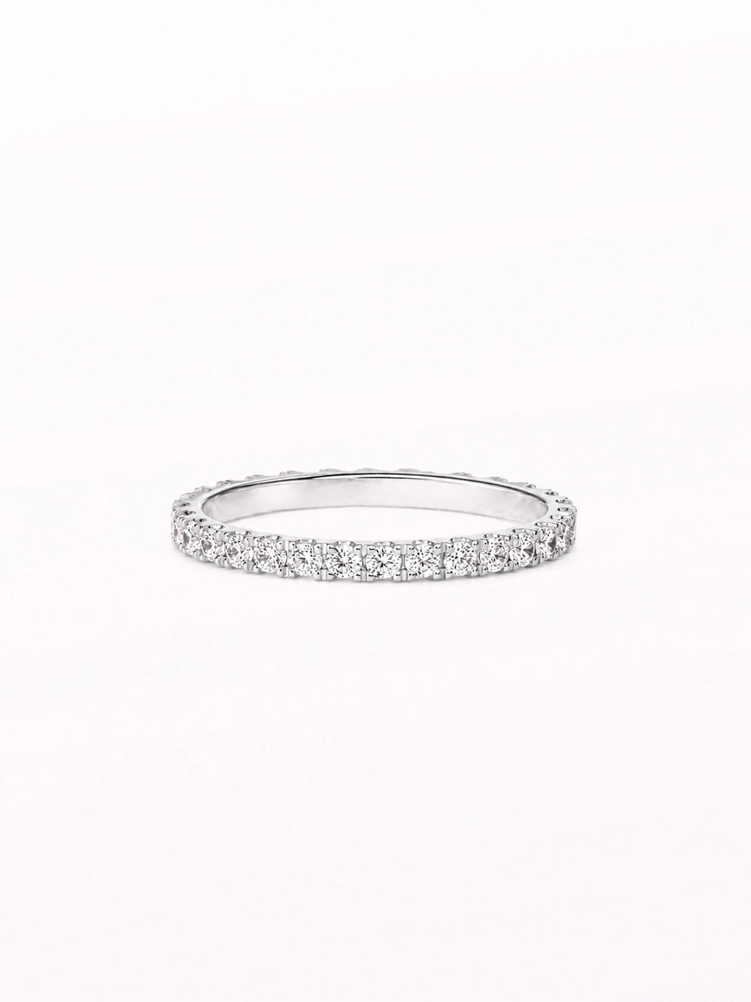 LUMI ETERNITY DIAMOND BAND (2.2MM)