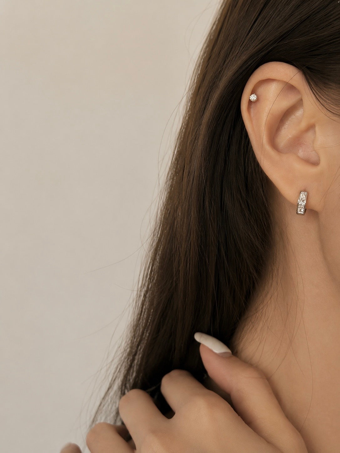 PETITE DIAMOND STUDS